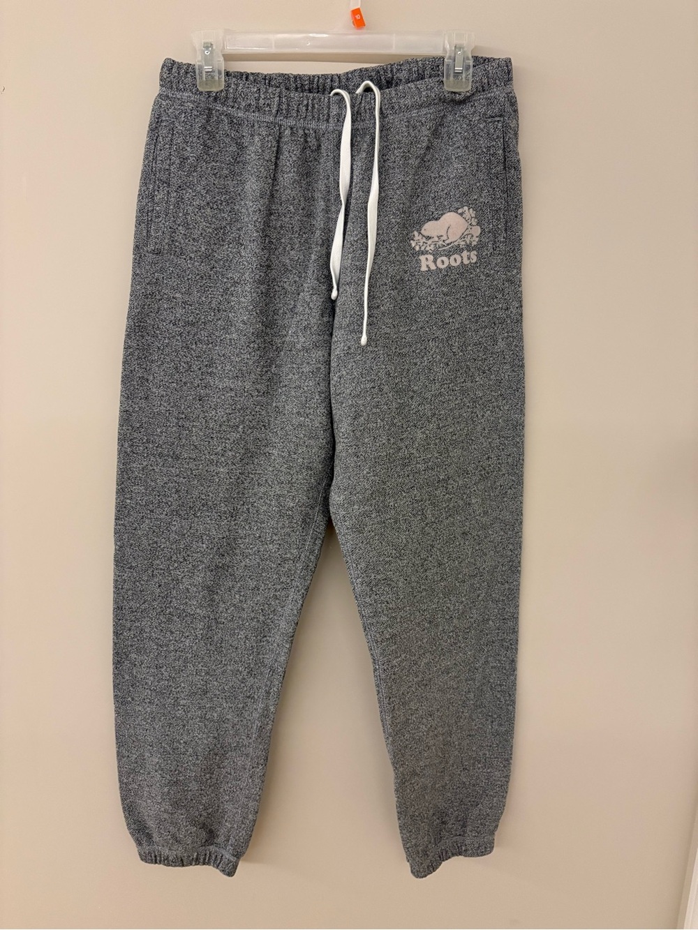 Roots Grey Logo Sweatpants (Medium)